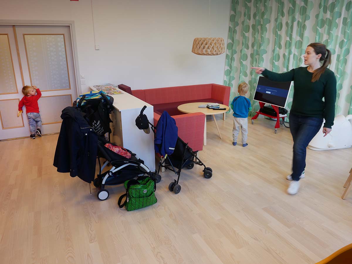 Väntrummet, efter strålningen.