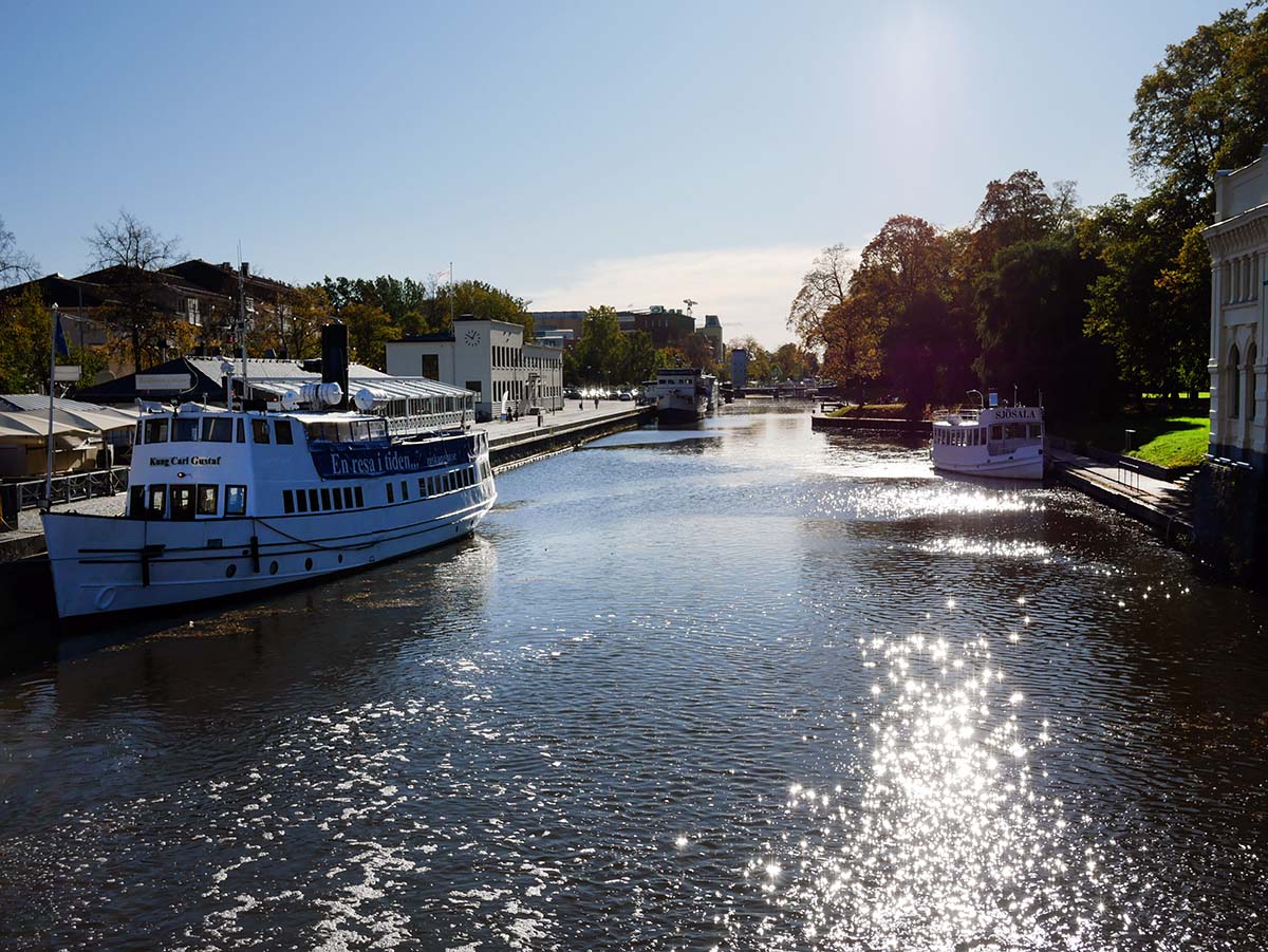 Sol i Fyrisåns vatten.