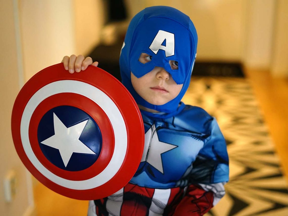 Elis utklädd till Captain America