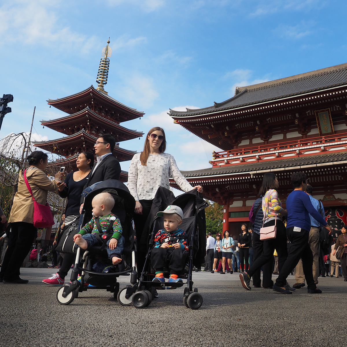 Folke, Sandra och Elis i Tokyo, november 2015.
