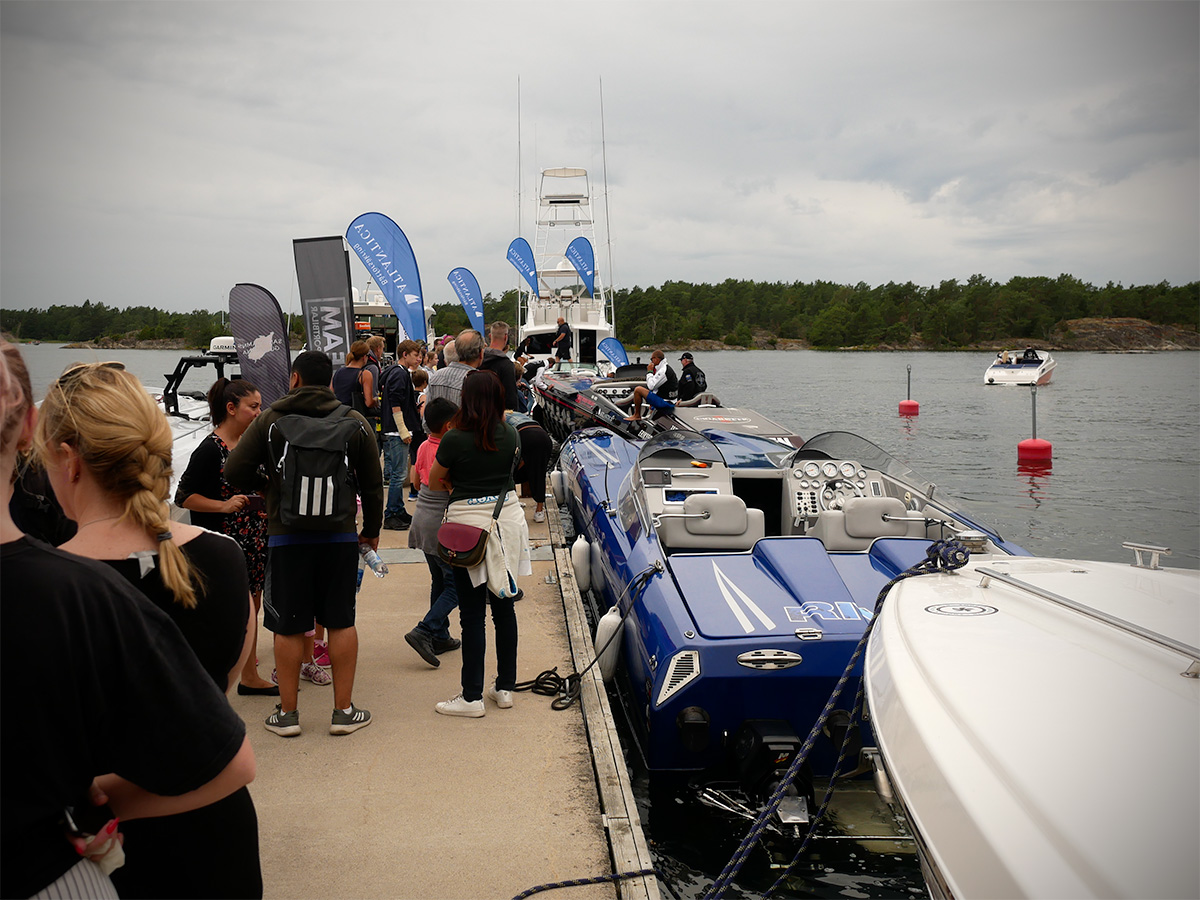 Coola båtar på Djurönäset